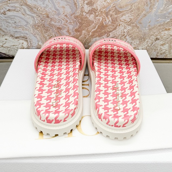 New! Christian Dior Canvas Houndstooth Embroidered Dway Slide Sandals - Picture 6 of 9